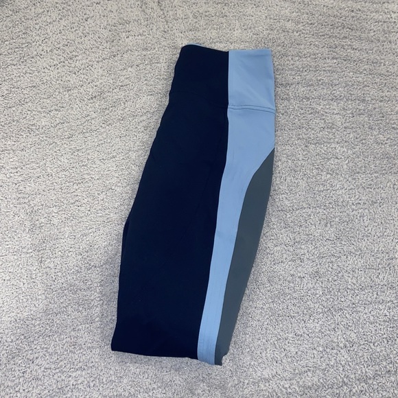 Lululemon Align Leggings Blue, Light Blue, Grey - Picture 5 of 5